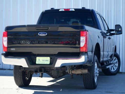 Used 2022 Ford F250 XL w/ STX Appearance Package image 4
