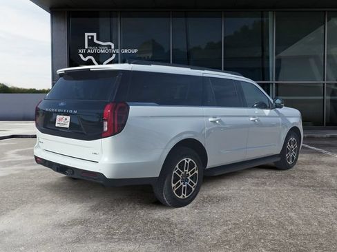 Used 2026 Ford Expedition Max Active AWD/4WD image 5