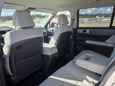 New 2026 Hyundai Santa Fe SEL image 18