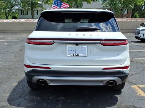 Used 2022 Lincoln Corsair AWD w/ Premium Package image 6