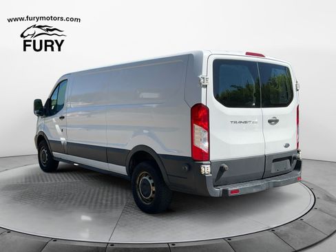 Used 2015 Ford Transit 250 148 Low Roof RWD image 5