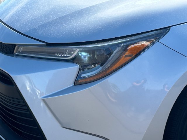 Used 2024 Toyota Corolla LE FWD image 11