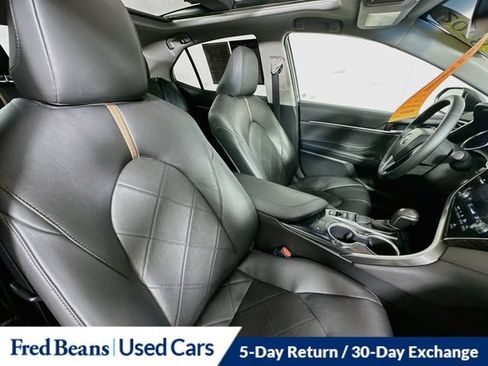 Used 2018 Toyota Camry XLE w/ Driver Assist Package FWD image 36