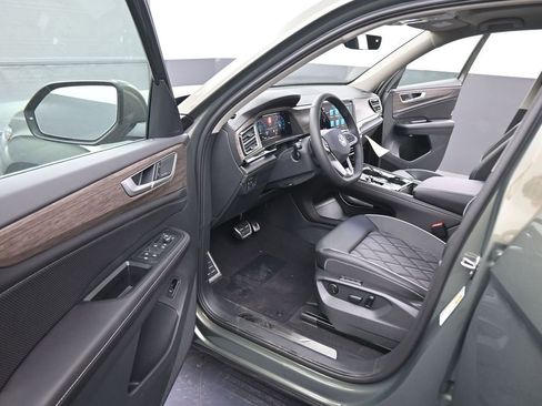 New 2026 Volkswagen Atlas SEL Premium R-Line image 38