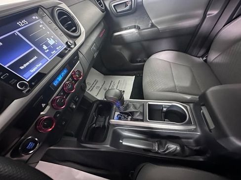 Used 2023 Toyota Tacoma SR5 AWD/4WD image 29
