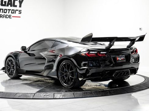 Used 2026 Chevrolet Corvette ZR1 w/ ZR1 Carbon Fiber Aero Package RWD image 12