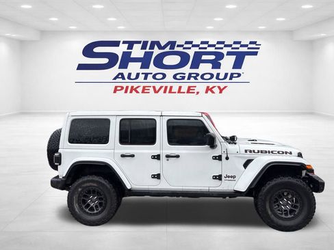 Used 2021 Jeep Wrangler Unlimited Rubicon w/ Xtreme Recon 35" Tire Package image 4