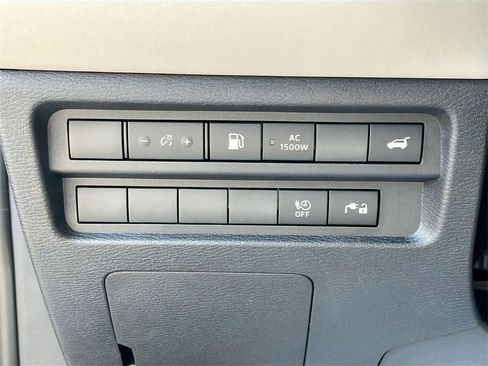 New 2025 Mitsubishi Outlander SEL AWD/4WD image 12