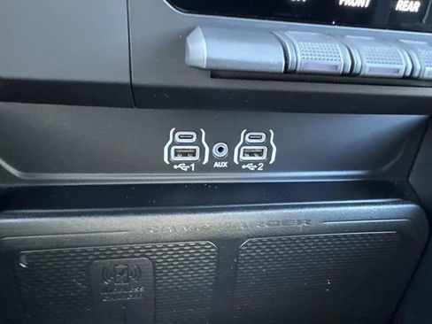 Used 2025 RAM 1500 Laramie image 17