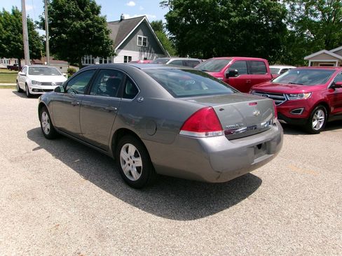 Used 2008 Chevrolet Impala LT FWD image 5