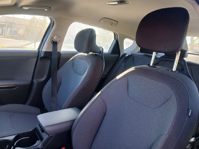 Certified 2025 Kia K4 FWD image 36