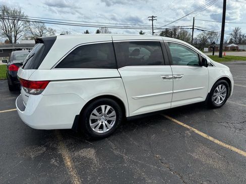 Used 2016 Honda Odyssey SE image 4