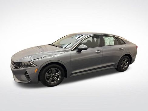 Used 2023 Kia K5 LXS FWD image 8