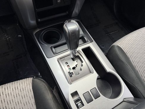 Used 2017 Toyota 4Runner SR5 image 26