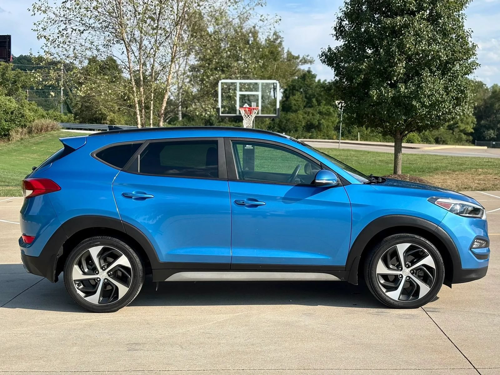 Used 2018 Hyundai Tucson Value FWD image 4