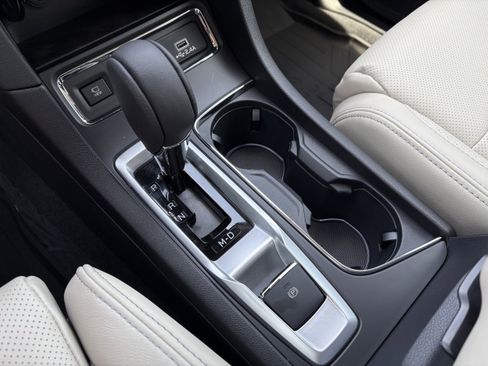New 2026 Subaru Ascent Limited AWD/4WD image 18