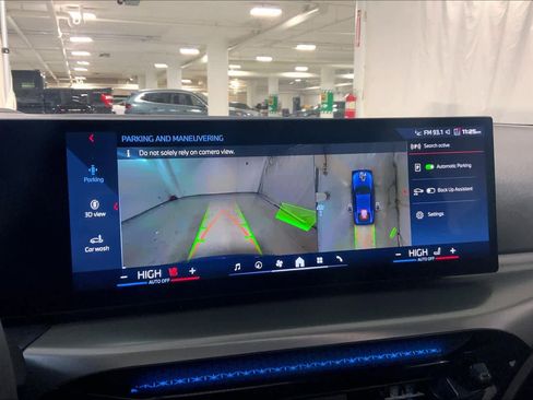 Used 2025 BMW 440i xDrive M440i xDrive w/ Premium Package image 26