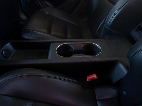 Used 2012 Chevrolet Volt Premium w/ Premium Trim Package image 40