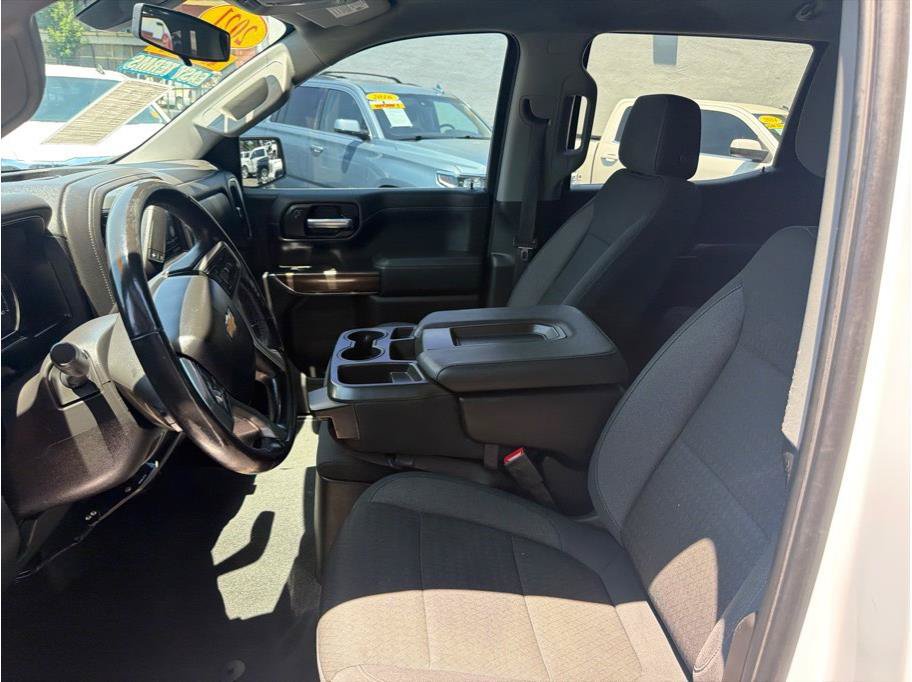 Used 2021 Chevrolet Silverado 1500 LT w/ Bed Protection Package RWD image 9