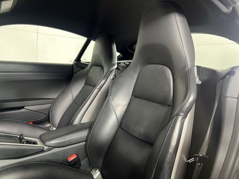 Certified 2019 Porsche 718 Cayman S image 5