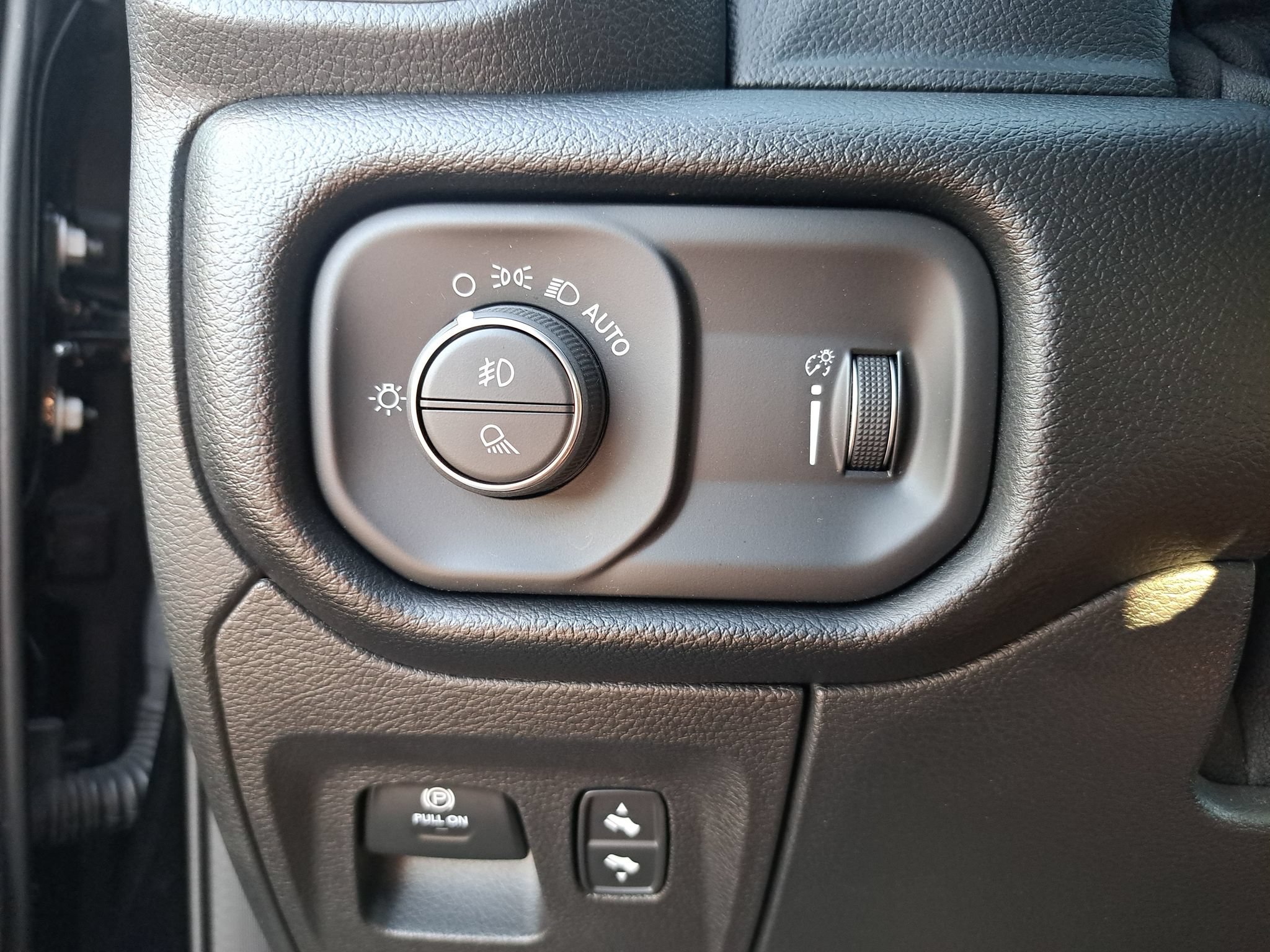 Certified 2022 RAM 1500 Big Horn AWD/4WD image 24
