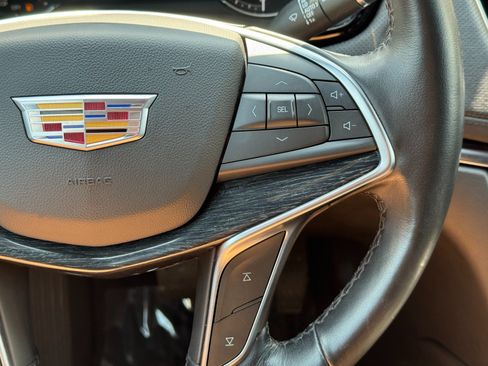 Used 2023 Cadillac XT5 Premium Luxury AWD/4WD image 21