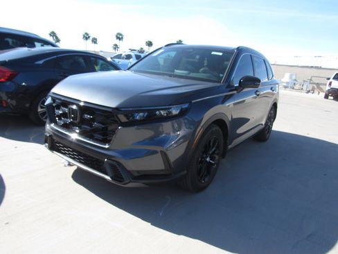 Used 2025 Honda CR-V Sport-L image 1