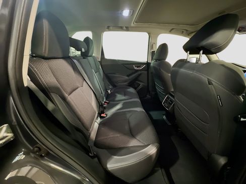 Used 2023 Subaru Forester Premium AWD/4WD image 20