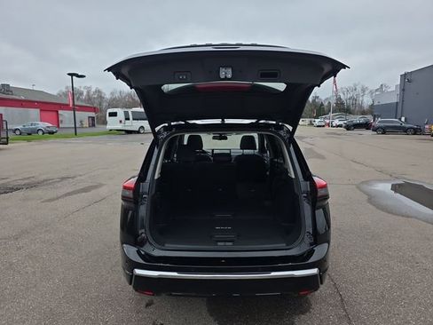 New 2026 Nissan Rogue Platinum AWD/4WD image 26