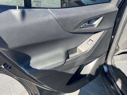 Used 2025 Chevrolet Equinox LT image 20