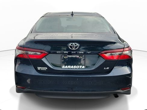 Used 2021 Toyota Camry LE FWD image 10