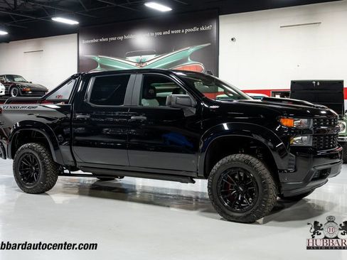 Used 2021 Chevrolet Silverado 1500 Custom image 1