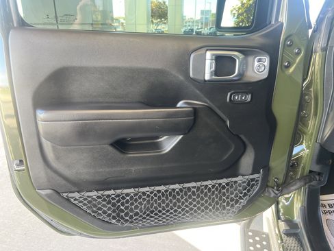 Used 2021 Jeep Wrangler Unlimited Willys image 10