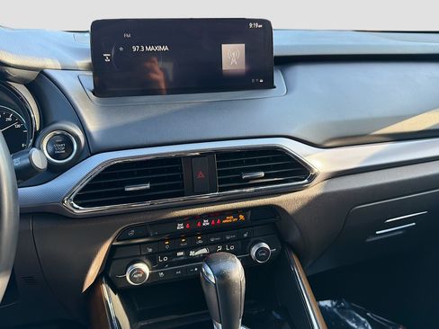 Used 2021 MAZDA CX-9 Signature image 29