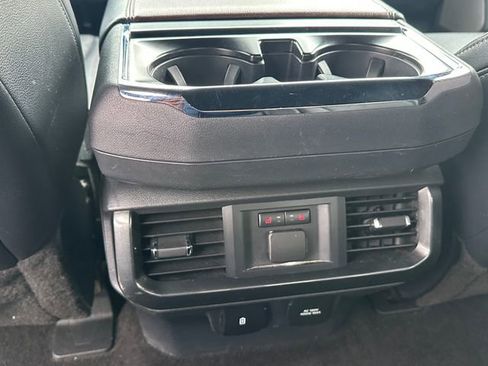 Used 2021 Ford F150 Lariat w/ Equipment Group 502A High image 14