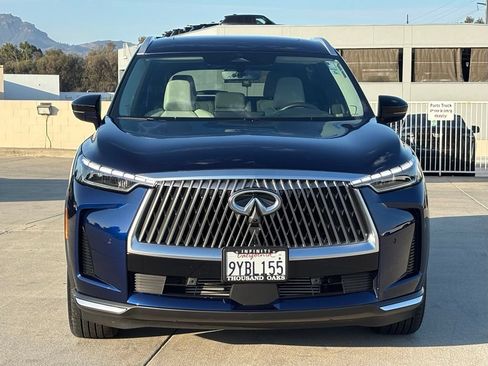 Certified 2026 INFINITI QX60 Luxe w/ Cargo Package FWD image 9
