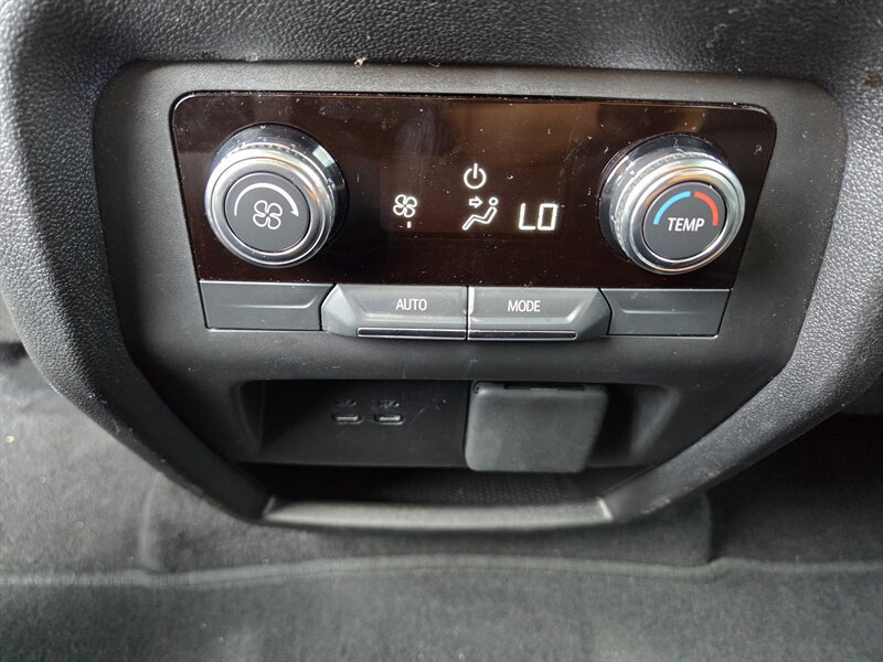 Used 2025 GMC Acadia Elevation FWD image 14