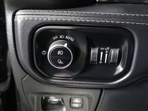 Used 2022 RAM 1500 Limited w/ Off-Road Group image 37