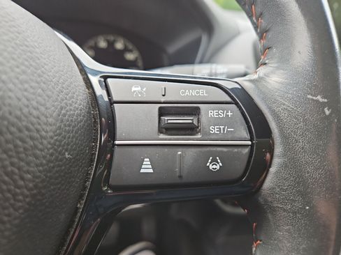 Used 2023 Honda HR-V Sport image 26