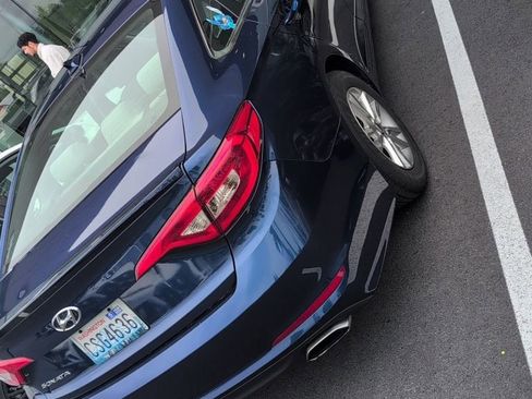 Used 2016 Hyundai Sonata SE FWD image 12