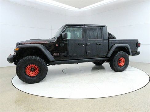 Used 2022 Jeep Gladiator Rubicon w/ Trailer Tow Package image 3