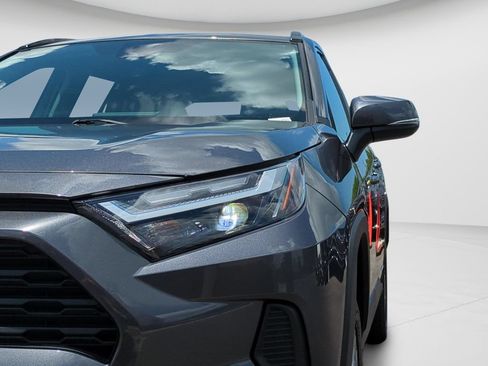 Used 2024 Toyota RAV4 XLE AWD/4WD image 25