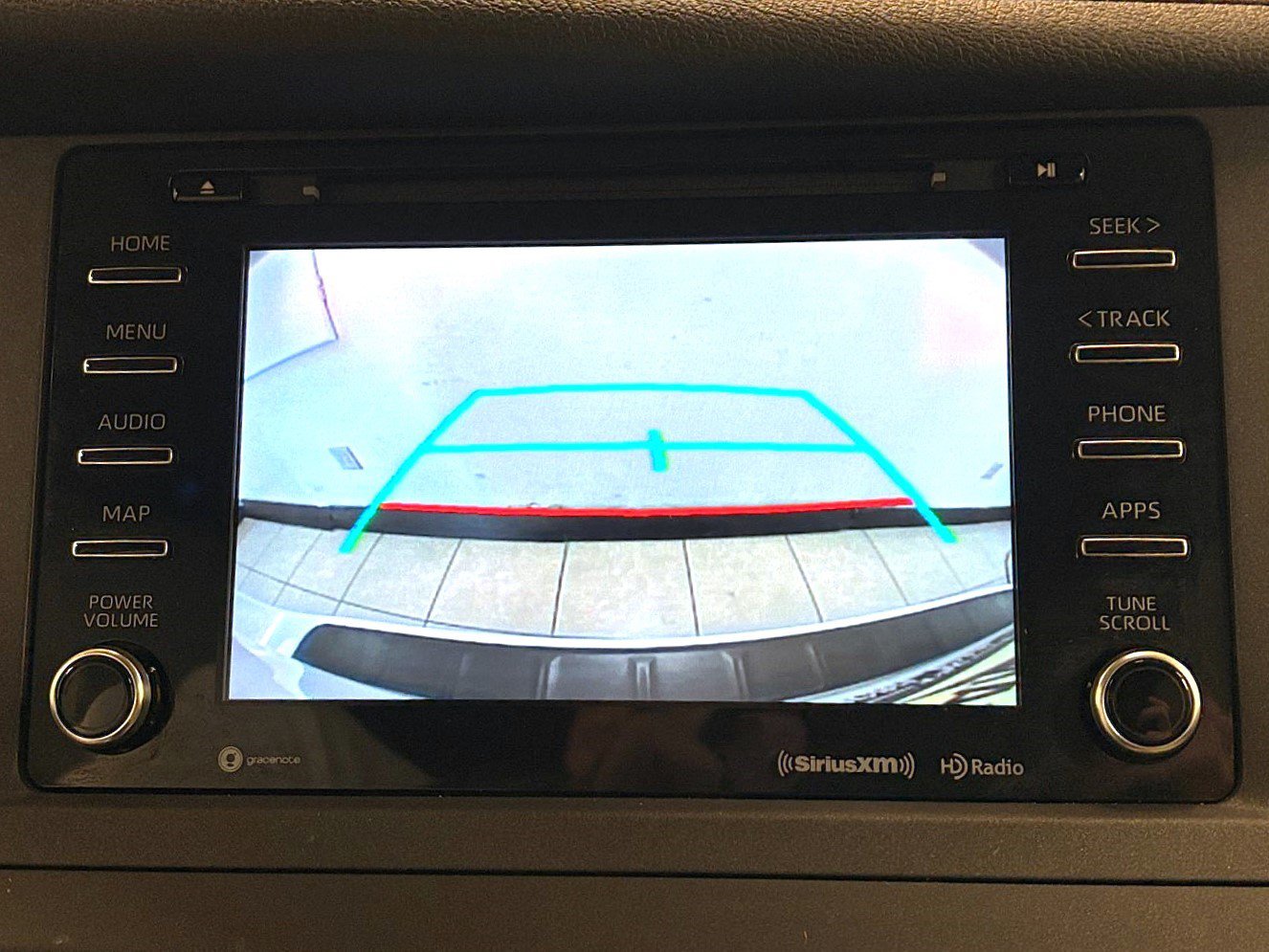 Used 2020 Toyota Sienna XLE FWD image 20