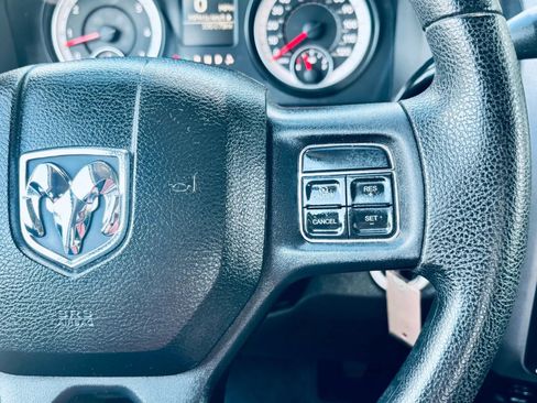 Used 2014 RAM 1500 Express AWD/4WD image 27