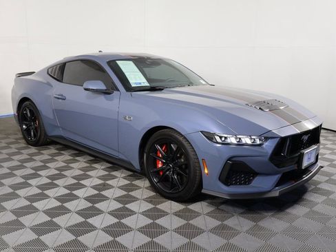 Used 2024 Ford Mustang GT Premium image 3