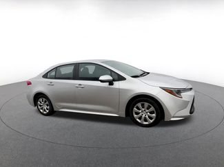 Used 2025 Toyota Corolla LE video 2
