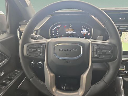 Used 2024 GMC Sierra 1500 Denali image 16