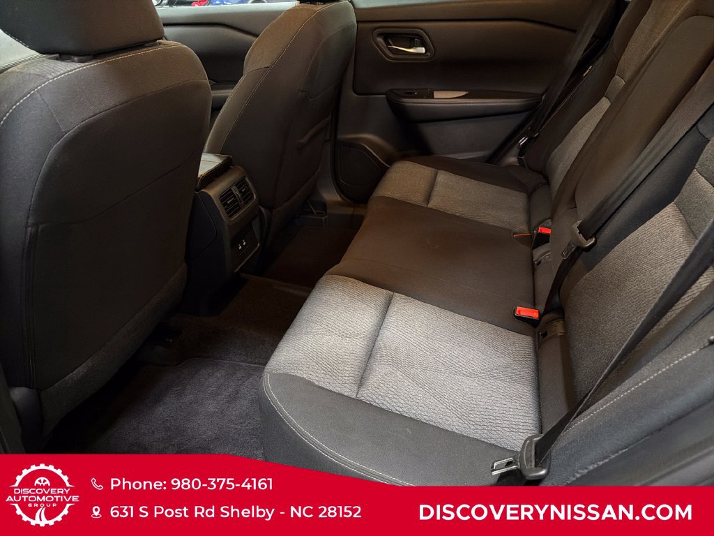 Certified 2025 Nissan Rogue SV AWD/4WD image 29