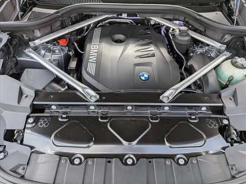 Used 2026 BMW X5 sDrive40i w/ M Sport Package RWD image 18