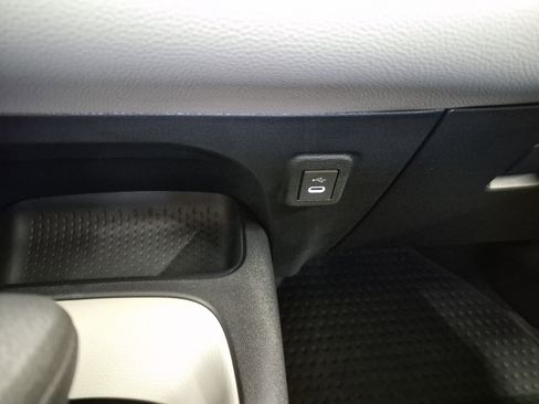 Used 2026 Toyota Corolla LE FWD image 29